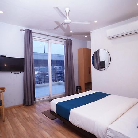 Hotel Mira Residency- Outer Ring Road, Paschim Vihar Delhi  Luaran gambar
