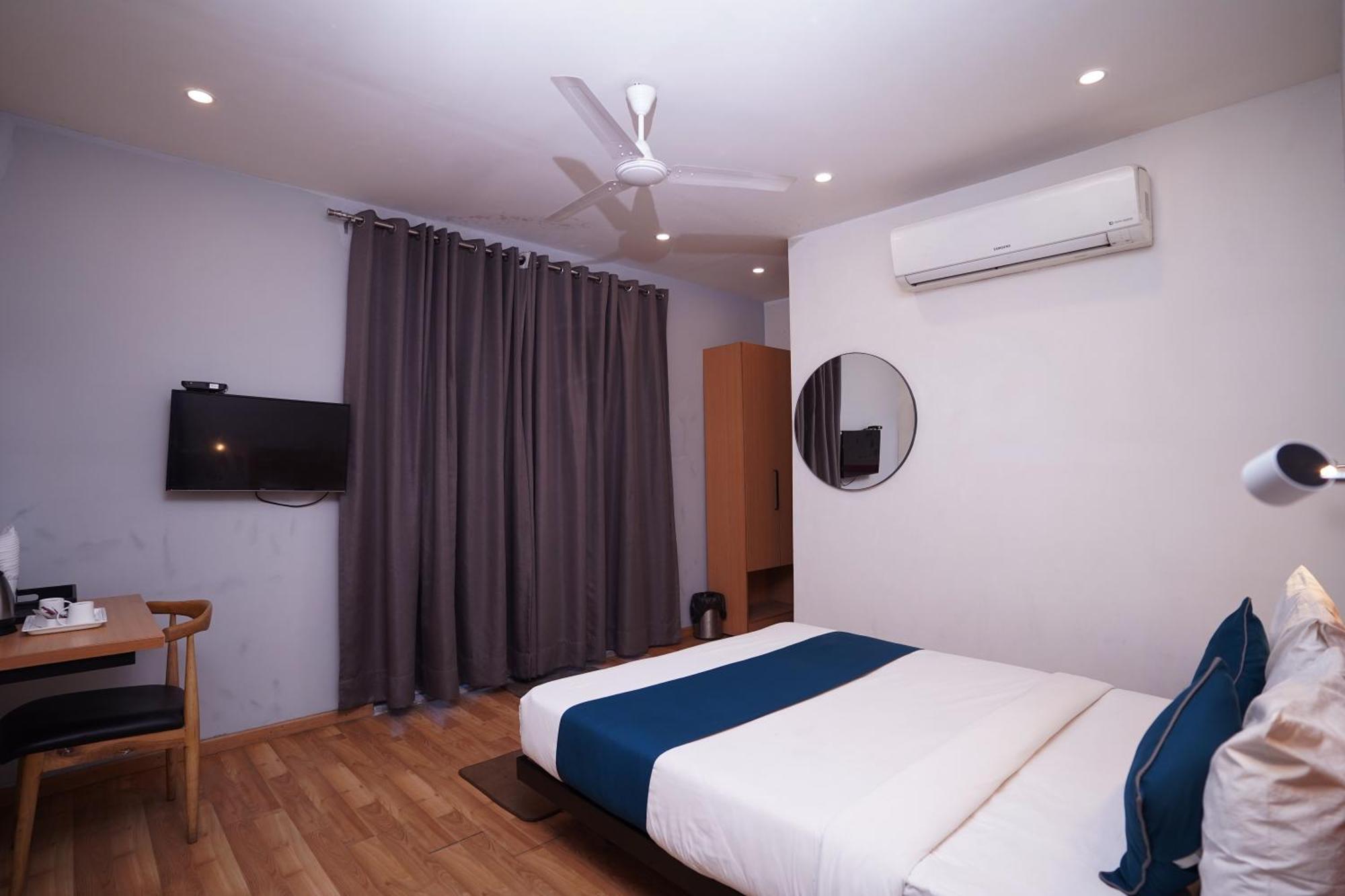 Hotel Mira Residency- Outer Ring Road, Paschim Vihar Delhi  Luaran gambar